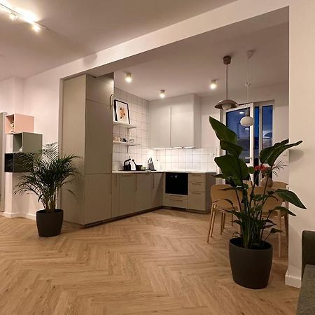 Apartament Na Letniej Z Duzym Tarasem Z Widokiem Na Gory Klodzko Ngoại thất bức ảnh