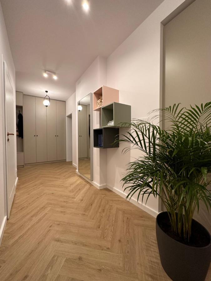Apartament Na Letniej Z Duzym Tarasem Z Widokiem Na Gory Klodzko Ngoại thất bức ảnh