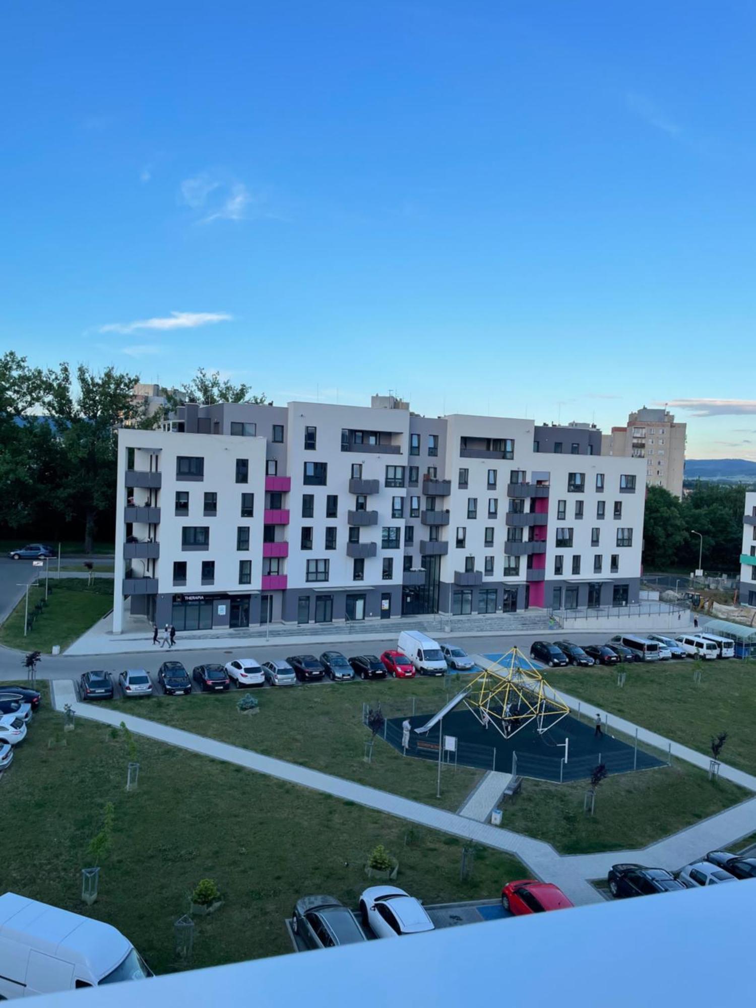 Apartament Na Letniej Z Duzym Tarasem Z Widokiem Na Gory Klodzko Ngoại thất bức ảnh