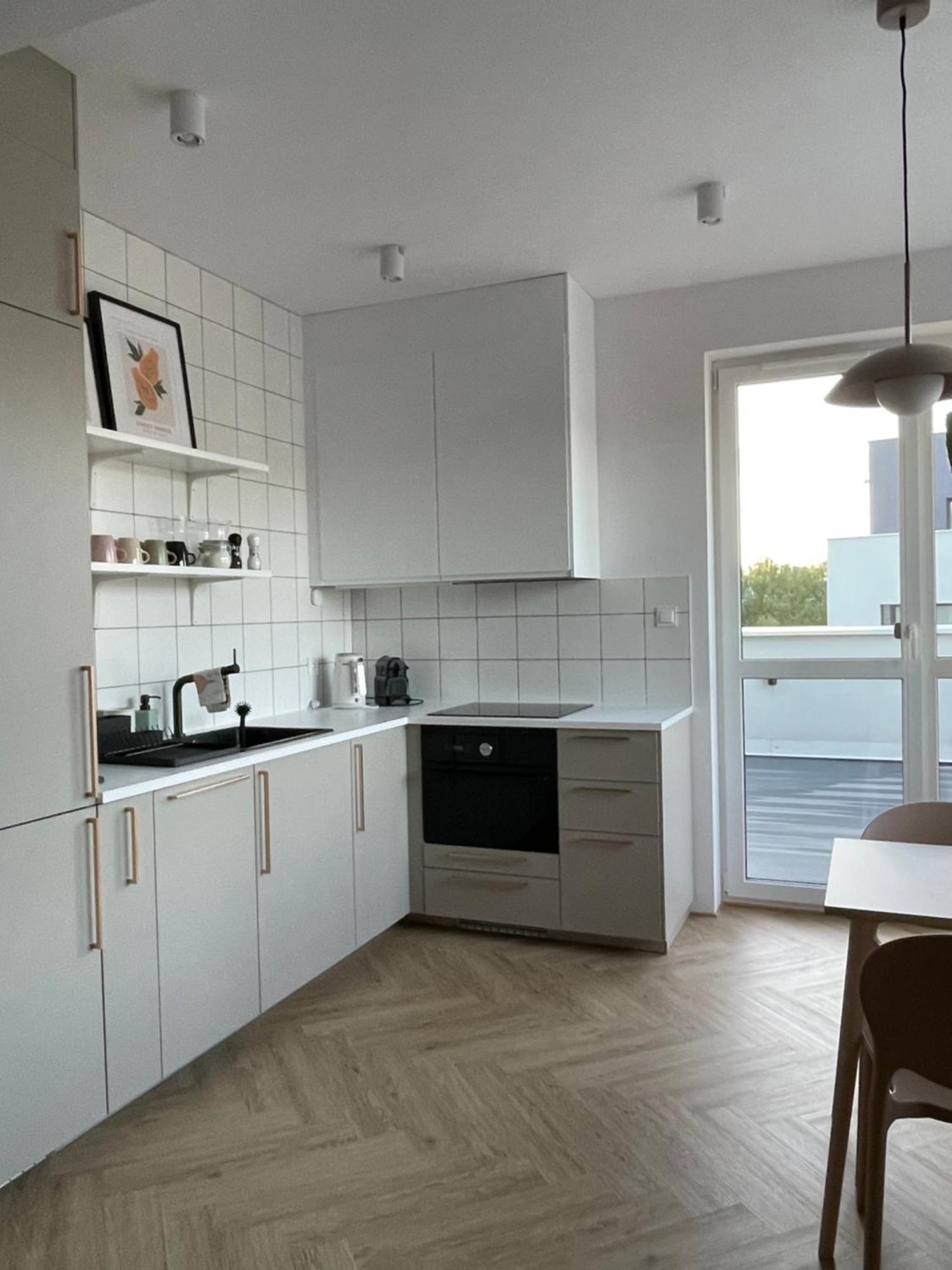 Apartament Na Letniej Z Duzym Tarasem Z Widokiem Na Gory Klodzko Ngoại thất bức ảnh